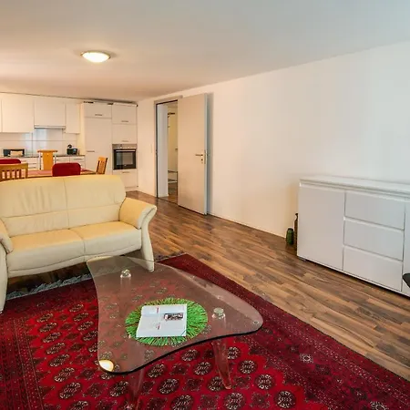 Schuetzenmatt Ferienwohnung Altdorf Exterior photo